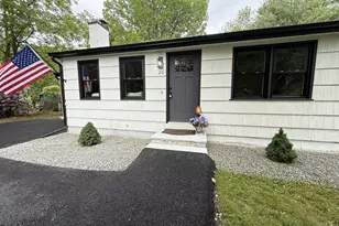 20 Marc Ave, Southbridge, MA 01550 - Photo 5