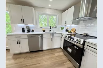 20 Marc Ave, Southbridge, MA 01550 - Photo 7