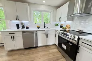 20 Marc Ave, Southbridge, MA 01550 - Photo 7