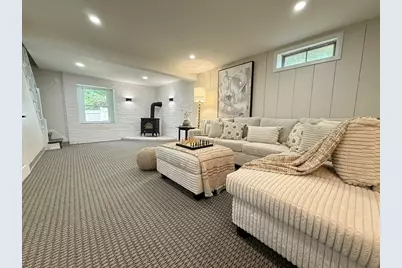 20 Marc Ave, Southbridge, MA 01550 - Photo 27