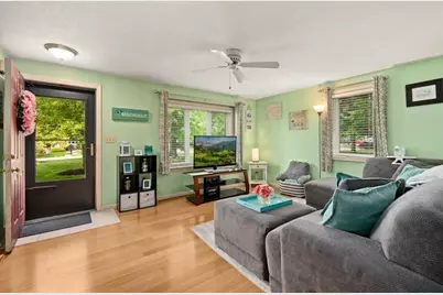 1601 Lewis O Gray Dr #1601, Saugus, MA 01906 - Photo 5