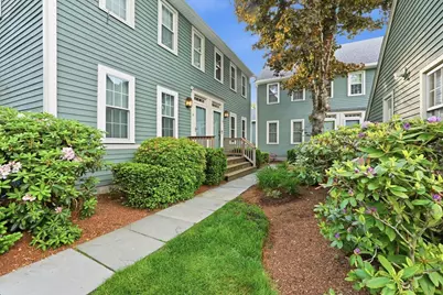 63 Brookdale Cir #63, Shrewsbury, MA 01545 - Photo 1