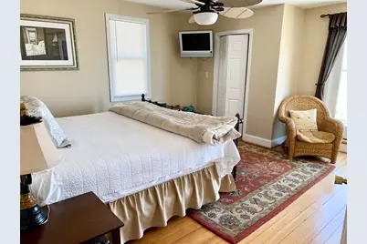 93 Beach Ave Winter Rental #9/15-5/15, Hull, MA 02045 - Photo 23