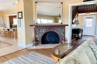 93 Beach Ave Winter Rental, Hull, MA 02045 - Photo 7