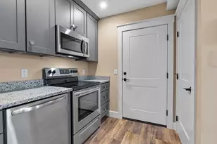 5 Batchelder Ct, Haverhill, MA 01832 - Photo 3