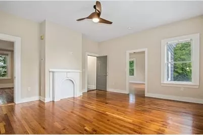 35 Oak Ave #2, Worcester, MA 01605 - Photo 3
