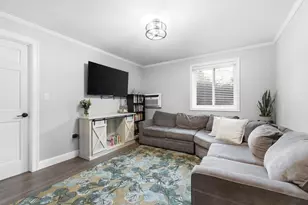 61 Wright St, Stoneham, MA 02180 - Photo 3