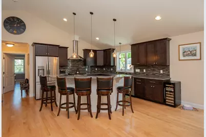 23 Maris Ln, Dighton, MA 02764 - Photo 9