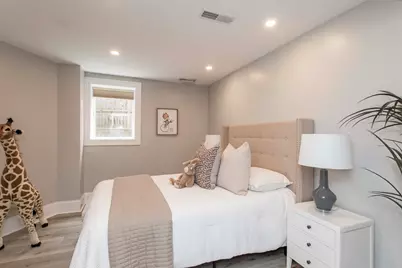 40 Harvard Street #1, Somerville, MA 02143 - Photo 27