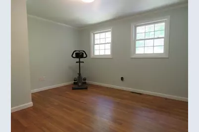 32 Oak St, Pembroke, MA 02359 - Photo 9
