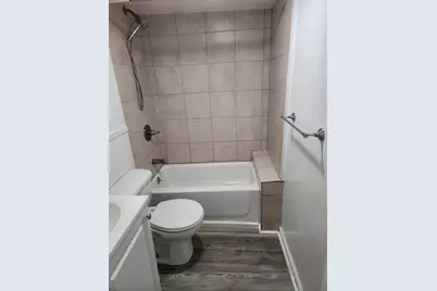 13 Sackett St #2L, Westfield, MA 01085 - Photo 5
