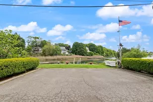 3 Cove Ave, Beverly, MA 01915 - Photo 27