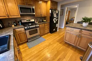 34 Grandview Ave, Watertown, MA 02472 - Photo 7