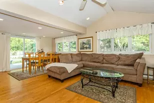 22 Middlesex Rd, Sharon, MA 02067 - Photo 5