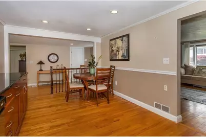 22 Middlesex Rd, Sharon, MA 02067 - Photo 5