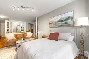 8 Garrison St, Boston, MA 02116 - Photo 3