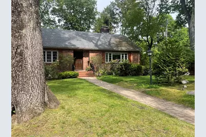 150 Gordon Rd, Newton, MA 02468 - Photo 3