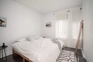 2 W Sixth St, Boston, MA 02127 - Photo 9