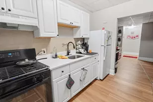 100 Appleton St, Lowell, MA 01852 - Photo 13