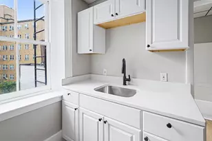 100 Appleton St, Lowell, MA 01852 - Photo 5