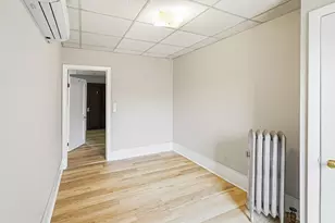 100 Appleton St, Lowell, MA 01852 - Photo 9