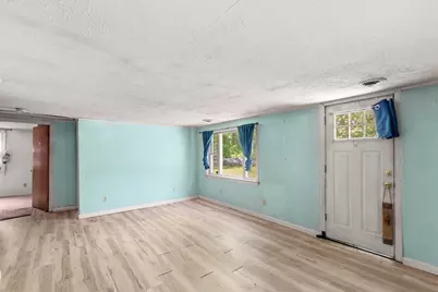 8 Pond View Cir, Plymouth, MA 02360 - Photo 9
