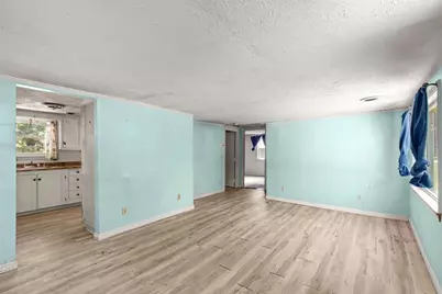 8 Pond View Cir, Plymouth, MA 02360 - Photo 7
