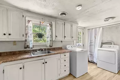 8 Pond View Cir, Plymouth, MA 02360 - Photo 15