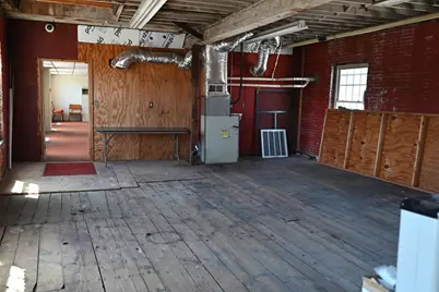 590 Dutton St, Lowell, MA 01854 - Photo 25