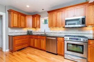 79 Redlands, Boston, MA 02132 - Photo 3