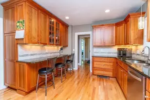 79 Redlands Rd, Boston, MA 02132 - Photo 3