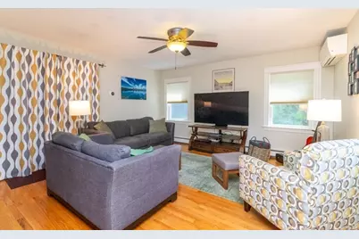 79 Redlands Rd, Boston, MA 02132 - Photo 15