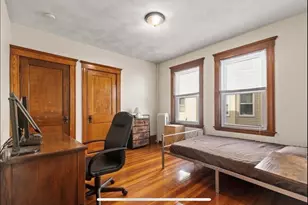 21 Bradbury Ave, Medford, MA 02155 - Photo 5