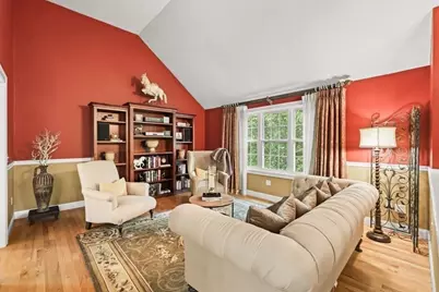 474 Crescent St, East Bridgewater, MA 02333 - Photo 3