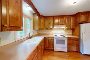101 Atkinson Dr, Bridgewater, MA 02324 - Photo 13