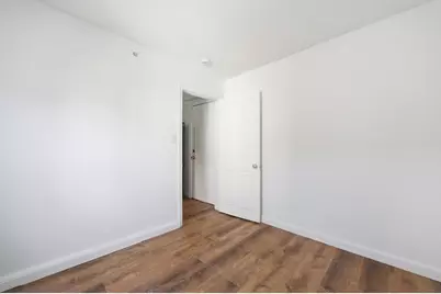 8 Cherry St, Lowell, MA 01852 - Photo 7