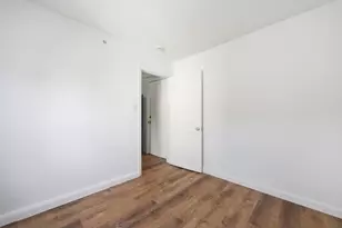 8 Cherry St, Lowell, MA 01852 - Photo 7