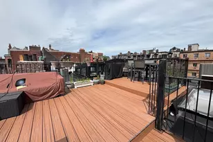 241 Beacon St, Boston, MA 02116 - Photo 25