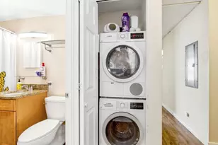 35 Ellingwood, Boston, MA 02120 - Photo 9