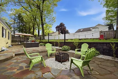 620 Roosevelt Ave, Springfield, MA 01118 - Photo 39