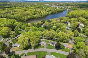 620 Roosevelt Ave, Springfield, MA 01118 - Photo 5
