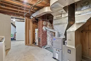 620 Roosevelt Ave, Springfield, MA 01118 - Photo 29