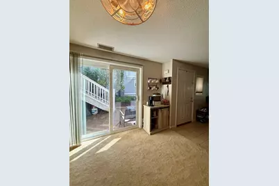 1810 Highland Ave #4A, Fall River, MA 02720 - Photo 23