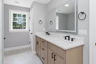 113 Warwick Ave, Waltham, MA 02452 - Photo 25