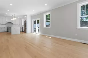 113 Warwick Ave, Waltham, MA 02452 - Photo 11