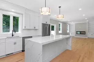 113 Warwick Ave, Waltham, MA 02452 - Photo 5