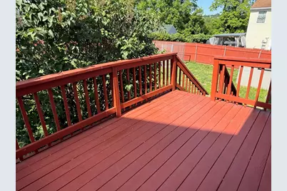 90 Augustus St, Fall River, MA 02721 - Photo 5