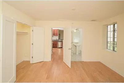 20 Chapel St #C604, Brookline, MA 02446 - Photo 7