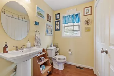 13 Ballard Ct, Leominster, MA 01453 - Photo 11