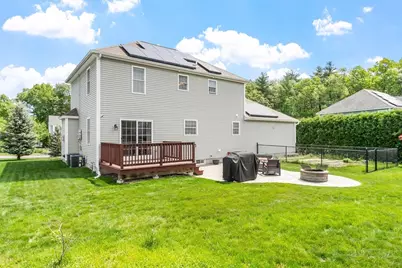 13 Ballard Ct, Leominster, MA 01453 - Photo 5